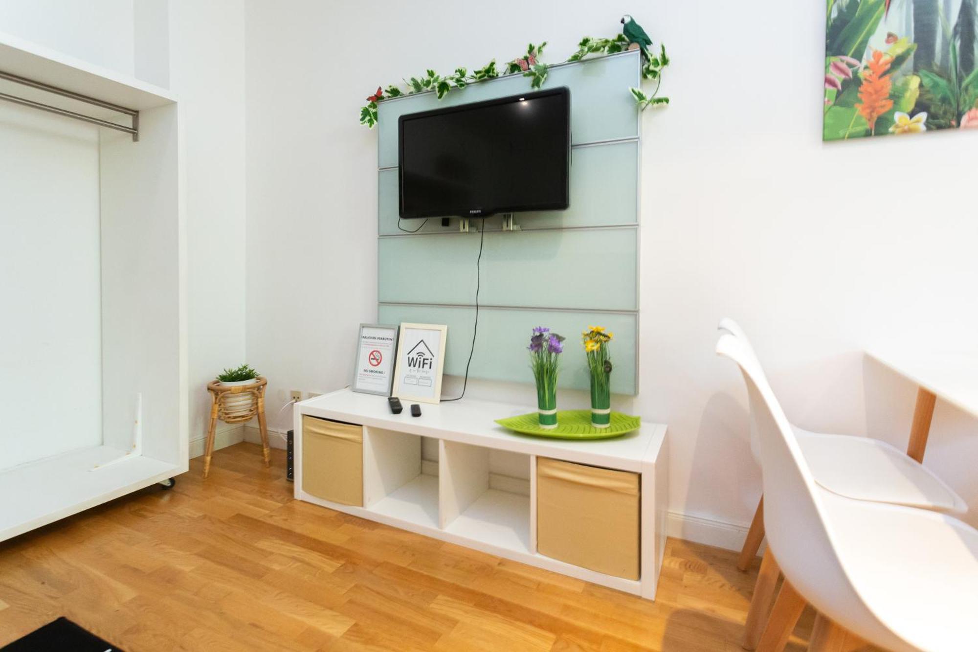 Fullhouse - - N6 Jungle - Smarttv - Nespresso Apartment